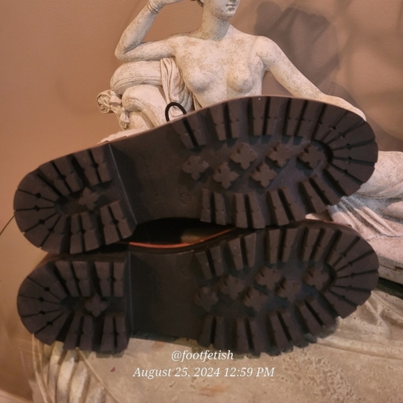 Marc Fisher Izzy Isabel Shearling Fur Leather Hiking Boot Lug Sole Designer #27 - Picture 13 of 15